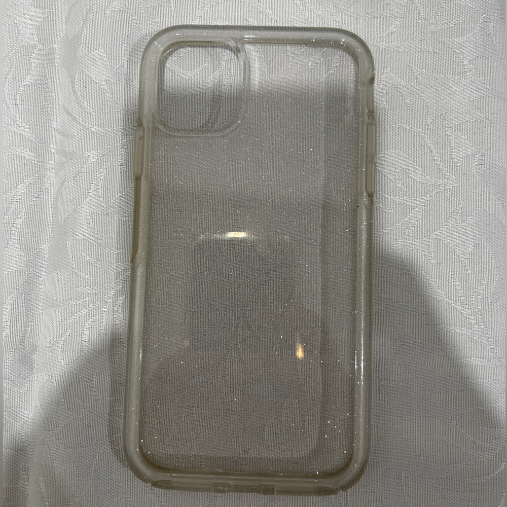 iPhone 14 Otterbox case